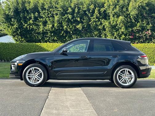 2025 Porsche Macan 