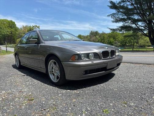2002 BMW 540 540i 4dr Sedan