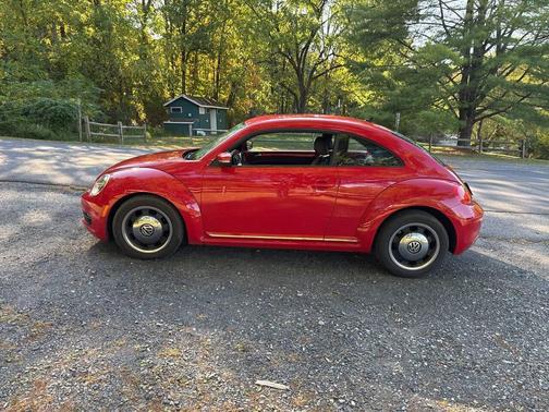 2012 Volkswagen Beetle 2.5L