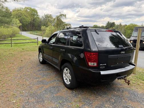 Black 2005 Jeep Grand Cherokee Laredo