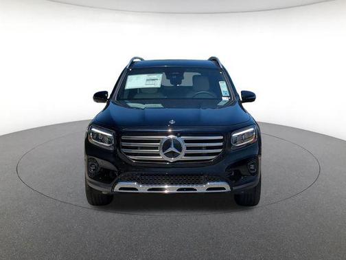 Black 2026 Mercedes-Benz GLB 250 4MATIC