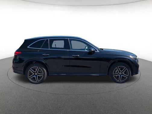 Black 2026 Mercedes-Benz GLC 300 4MATIC