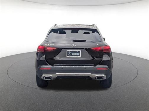 2025 Mercedes-Benz GLA 250 4MATIC