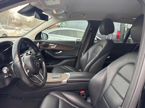 2022 Mercedes-Benz GLC 300 4MATIC