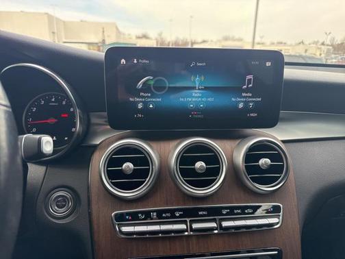 2022 Mercedes-Benz GLC 300 4MATIC