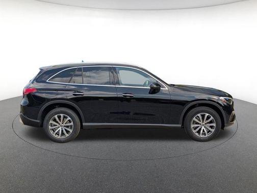 Black 2026 Mercedes-Benz GLC 300 4MATIC