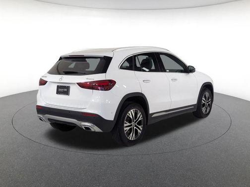 2026 Mercedes-Benz GLA 250 4MATIC