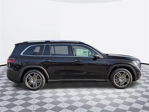 2025 Mercedes-Benz GLS 450 4MATIC