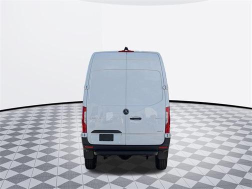 2025 Mercedes-Benz Sprinter 2500 Standard Roof