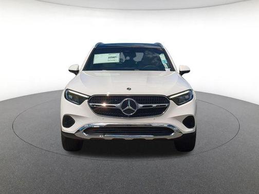 Polar White 2026 Mercedes-Benz GLC 300 4MATIC