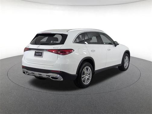 2026 Mercedes-Benz GLC 300 4MATIC