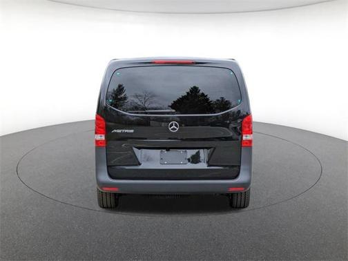 2023 Mercedes-Benz Metris Base