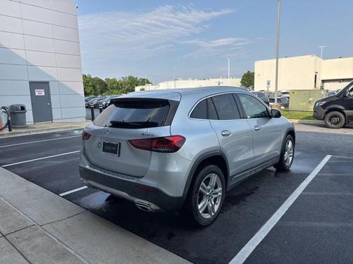 2021 Mercedes-Benz GLA 250 Base 4MATIC