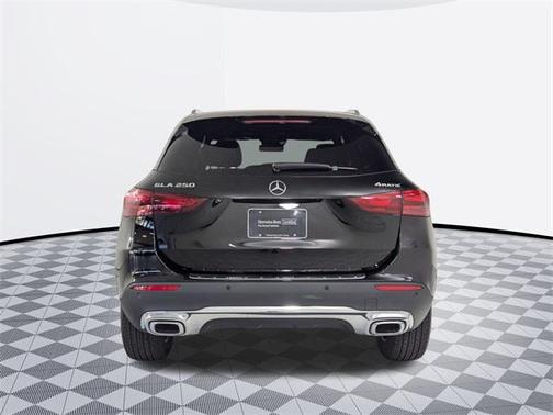 2025 Mercedes-Benz GLA 250 4MATIC