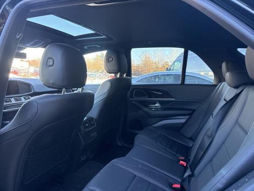 2025 Mercedes-Benz GLE 450e 4MATIC