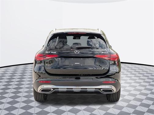 2025 Mercedes-Benz GLC 300 4MATIC