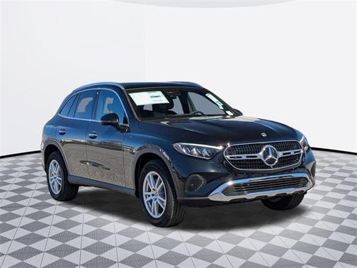 2025 Mercedes-Benz GLC 300 4MATIC