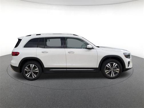 2025 Mercedes-Benz GLB 250 4MATIC