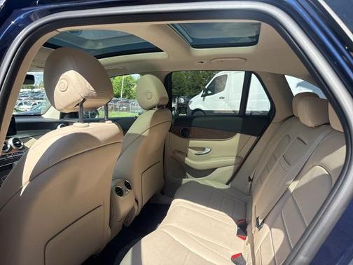 2022 Mercedes-Benz GLC 300 4MATIC
