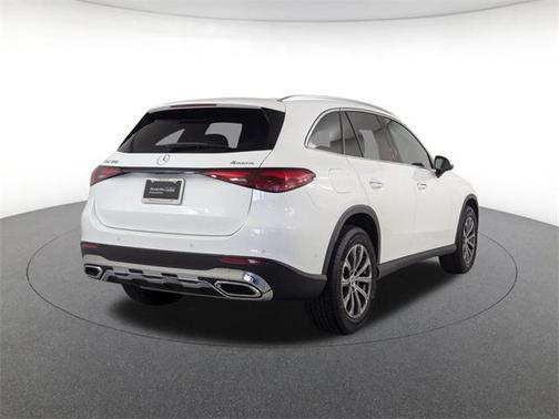 2025 Mercedes-Benz GLC 300 4MATIC