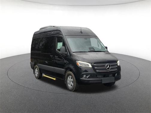 2026 Mercedes-Benz Sprinter 2500 Passenger 144 WB