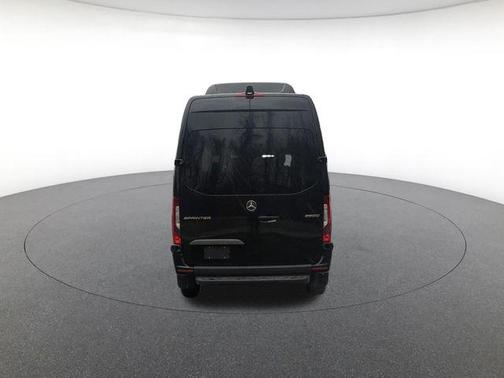 2026 Mercedes-Benz Sprinter 2500 Passenger 144 WB