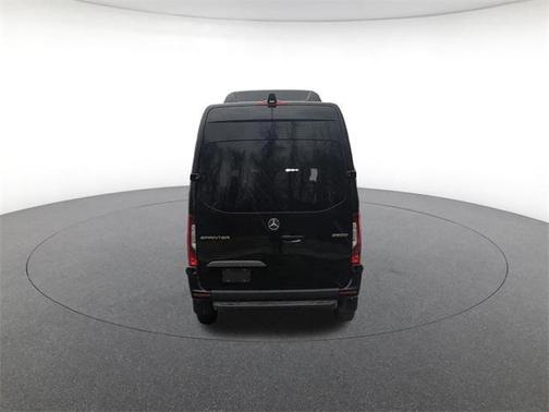 2026 Mercedes-Benz Sprinter 2500 Passenger 144 WB