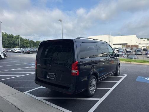 2020 Mercedes-Benz Metris Base