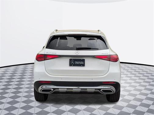 2025 Mercedes-Benz GLC 300 4MATIC