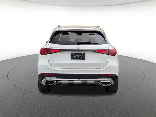 2025 Mercedes-Benz GLC 300 4MATIC