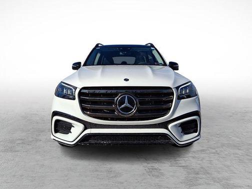 Polar White 2026 Mercedes-Benz GLS 450 4MATIC