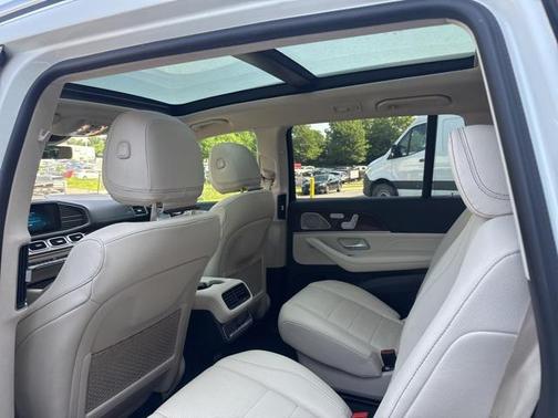 2022 Mercedes-Benz GLS 450 4MATIC