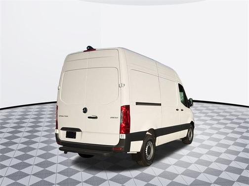 2025 Mercedes-Benz Sprinter 2500 Standard Roof