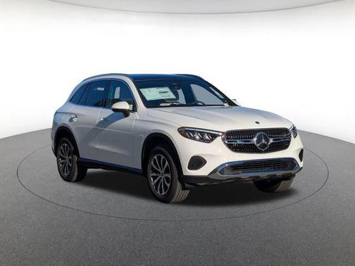 Polar White 2026 Mercedes-Benz GLC 300 4MATIC