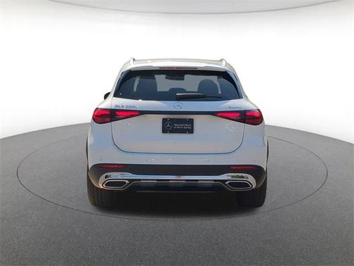 2025 Mercedes-Benz GLC 350e Base