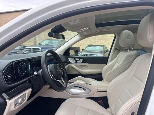 2022 Mercedes-Benz GLS 450 4MATIC