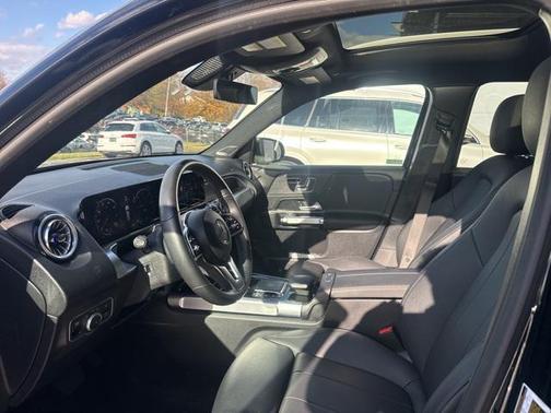 2023 Mercedes-Benz EQB 300 4MATIC