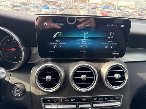 2022 Mercedes-Benz GLC 300 4MATIC