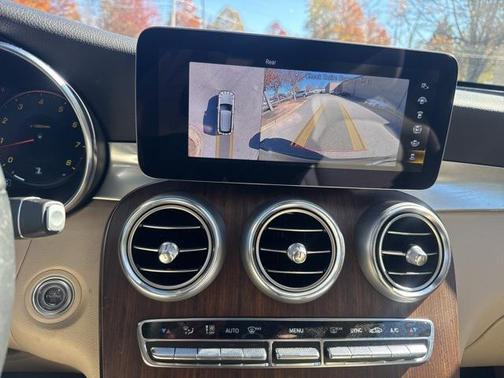 2022 Mercedes-Benz GLC 300 4MATIC