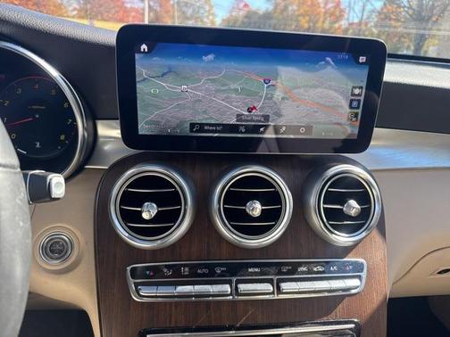 2022 Mercedes-Benz GLC 300 4MATIC