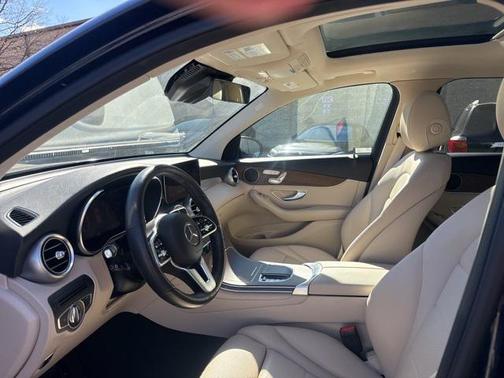 2022 Mercedes-Benz GLC 300 4MATIC