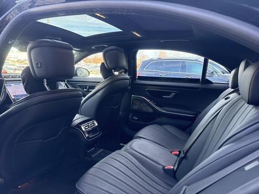 2022 Mercedes-Benz S-Class 4MATIC
