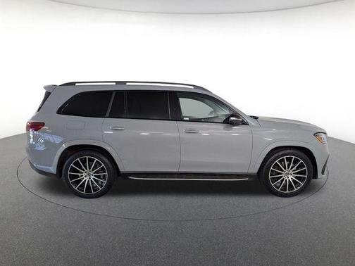 MANUFAKTUR Alpine Grey 2024 Mercedes-Benz GLS 580 4MATIC