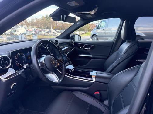 2023 Mercedes-Benz GLC 300 4MATIC