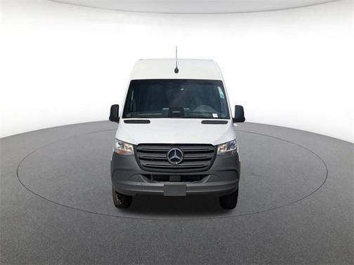 2025 Mercedes-Benz Sprinter 2500 Standard Roof