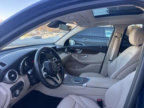 2022 Mercedes-Benz GLC 300 4MATIC