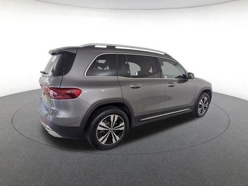 Mountain Grey Metallic 2026 Mercedes-Benz GLB 250 4MATIC
