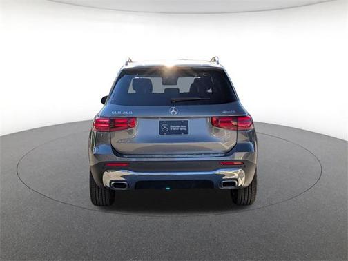 2026 Mercedes-Benz GLB 250 4MATIC