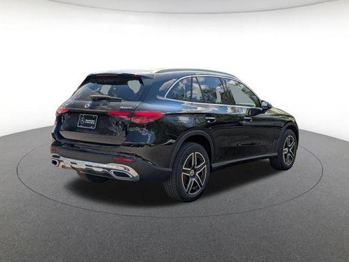 Black 2026 Mercedes-Benz GLC 300 4MATIC