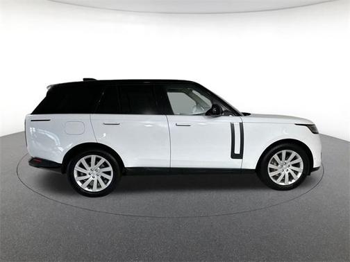 2023 Land Rover Range Rover P400 SE